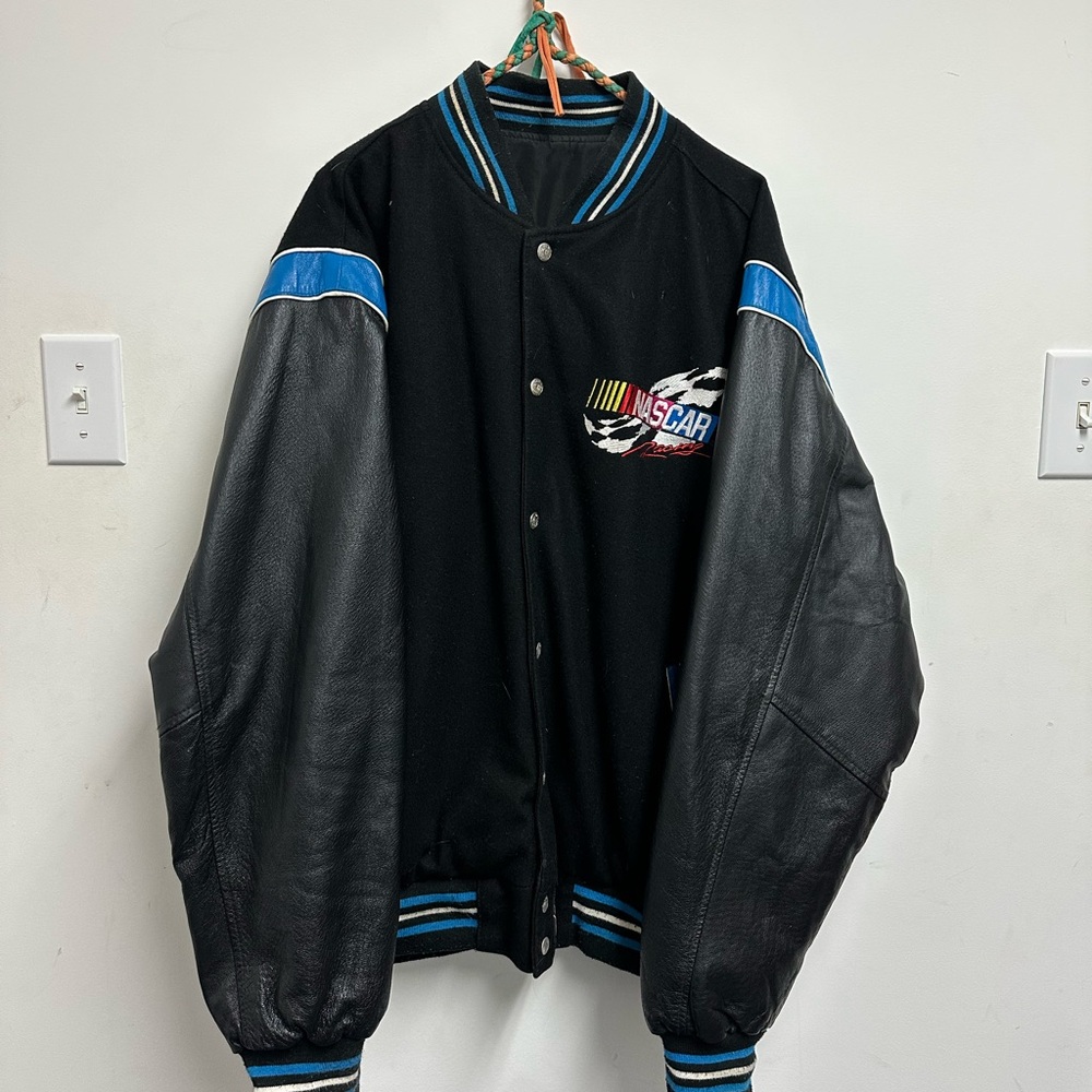 NASCAR varsity leather Jacket🇺🇸 - Picture 2 of 4